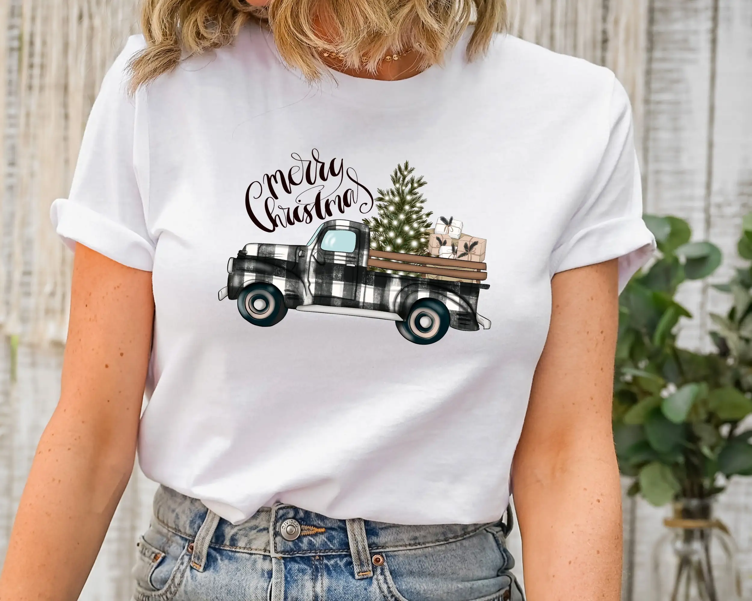 Family Tree Print - تي شيرت فارم فريش كريسماس تريز