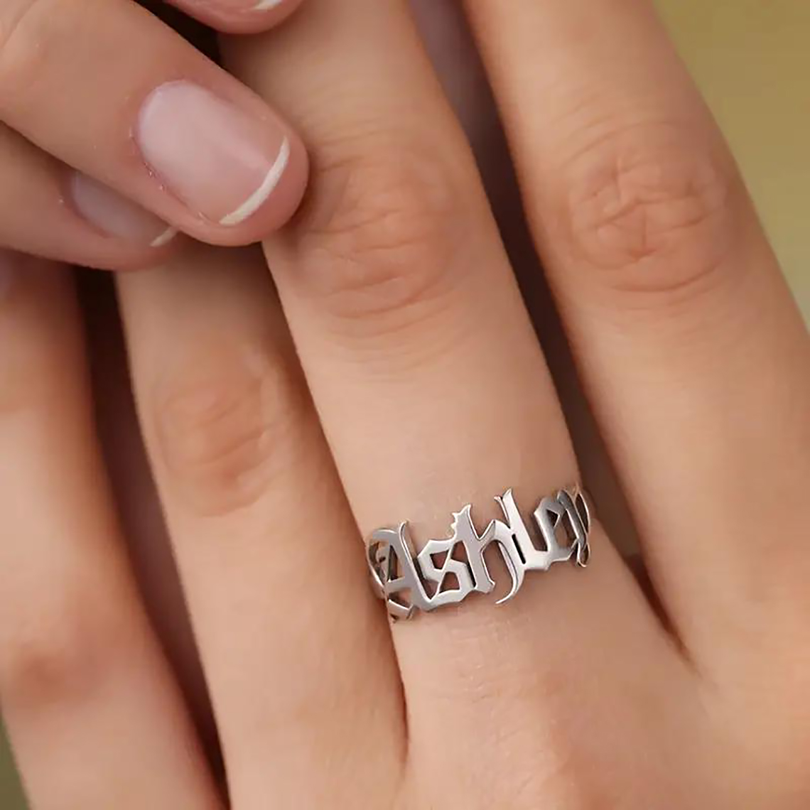 Initial Ring Custom - خاتم الذهب المخصص للنساء خواتم القوطية