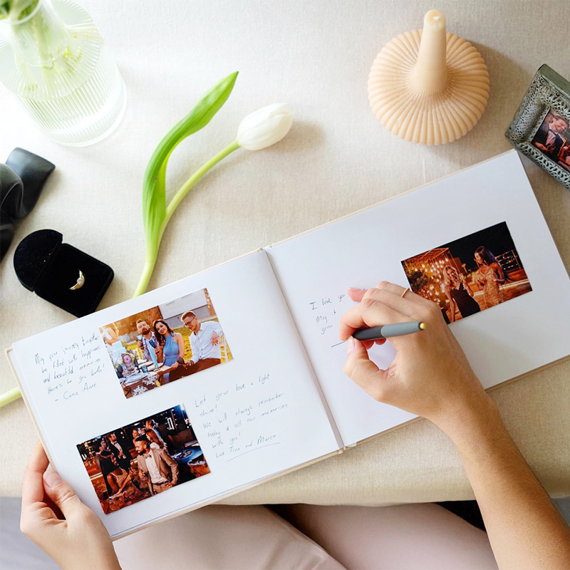ألبوم صور مخصص لدفتر الزوار، د - مراجعة Custom Photo Book وسعره