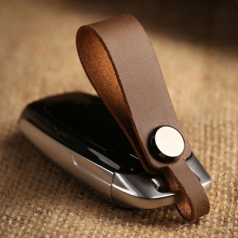شعار مخصص جلد طبيعي المفاتيح ا - مراجعة Initial Ring Custom وسعره