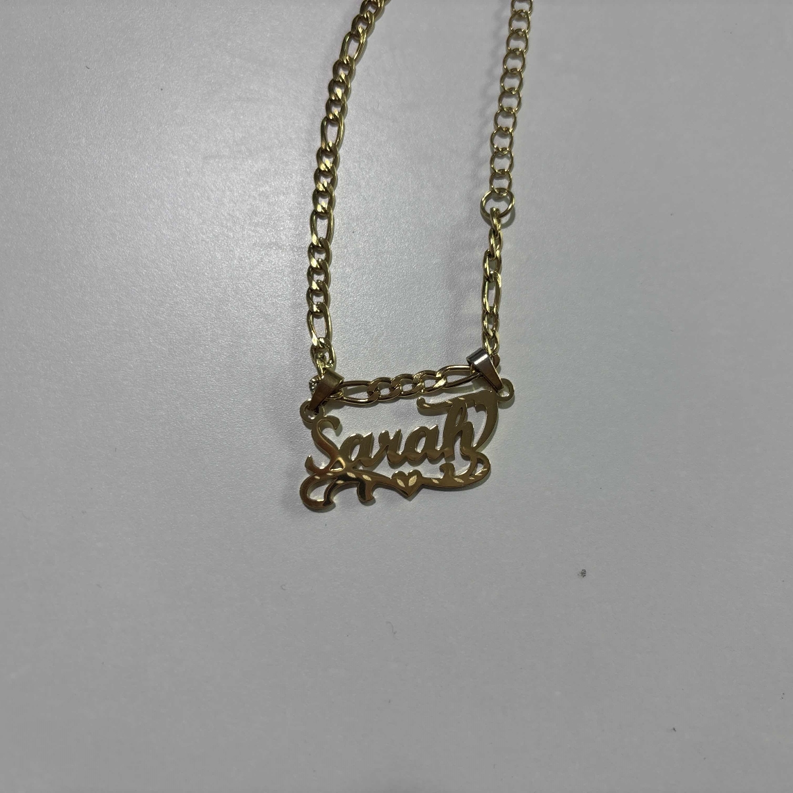 سلسلة فيجارو مخصصة مع اسم قلب  - مراجعة Name Necklace Custom وسعره